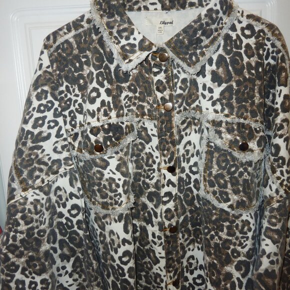 NWT Women’s Lily Pad Boutique Leopard Denim Shacket Jacket Button Up Size 3XL - Picture 4 of 9